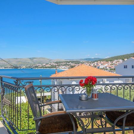 Apartments Tonka Trogir Exteriér fotografie