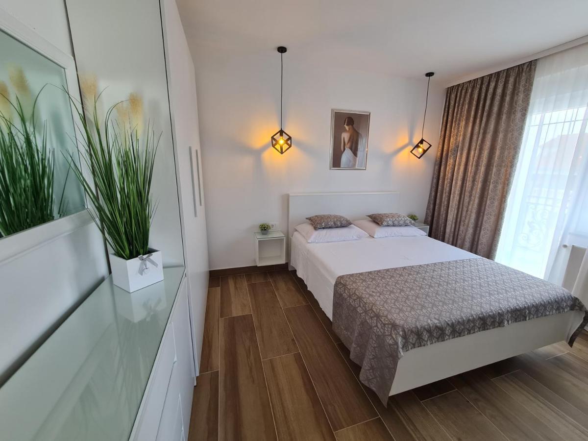 Apartments Tonka Trogir Exteriér fotografie